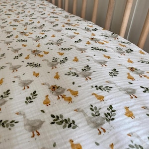 Muslin Cotton Fitted Sheets for Stokke Snoozi Bassinet, Stokke Sleepi Mini V2 V3 Fitted Sheets, Stokke Sleepi Junior Fitted Sheets
