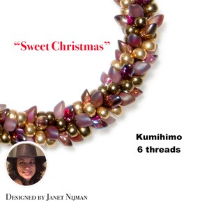 May include: A close-up of a beaded bracelet made with gold and purple beads. The bracelet is in the shape of a wreath and is labeled "Sweet Christmas". The text "Kumihimo 6 threads" is also visible in the image.