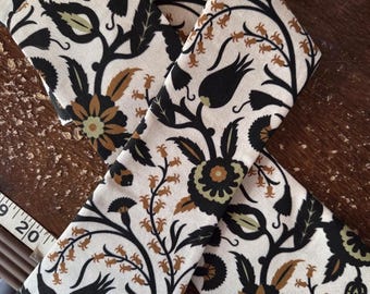 Serpentine Stock Tie @spoonflower fabric