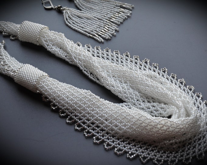 White Beaded Bib Necklace Chunky Seed Bead Necklace Etsy