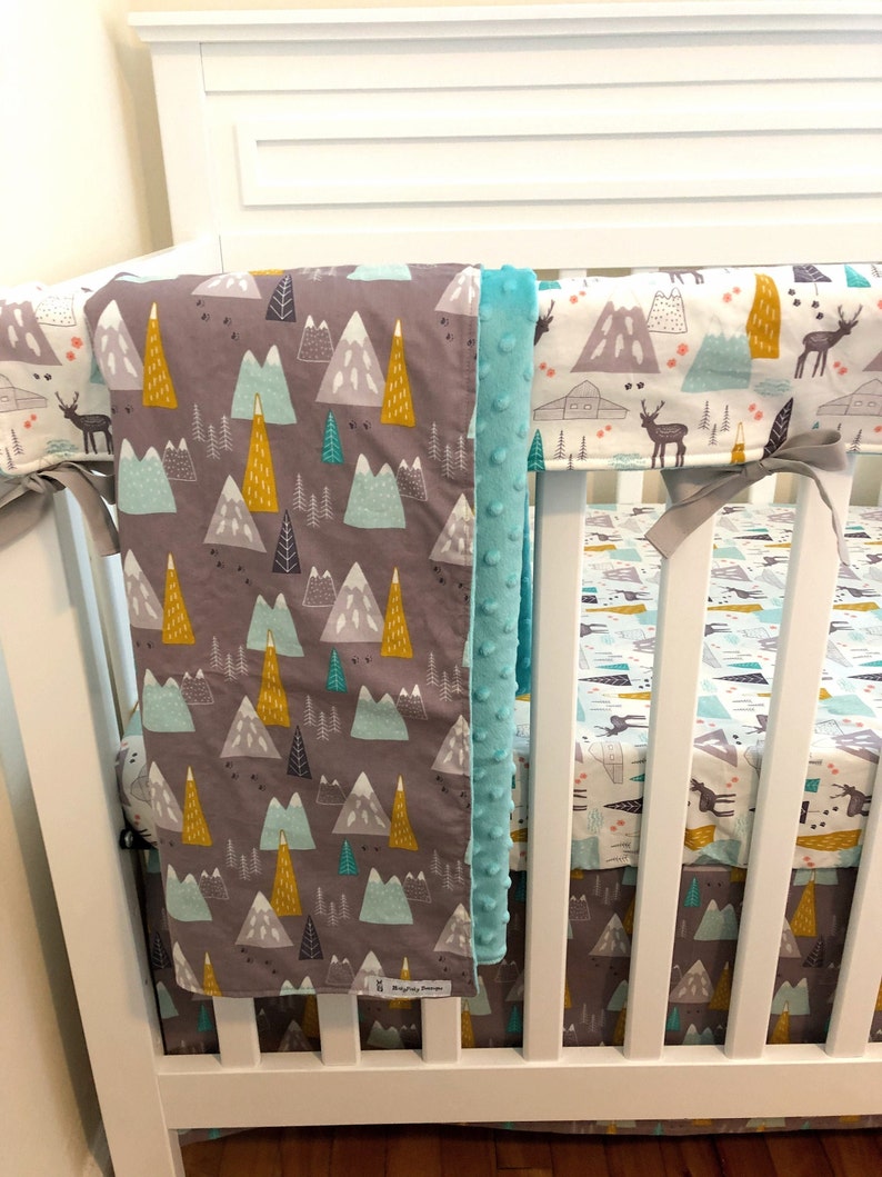 mini crib bedding set girl