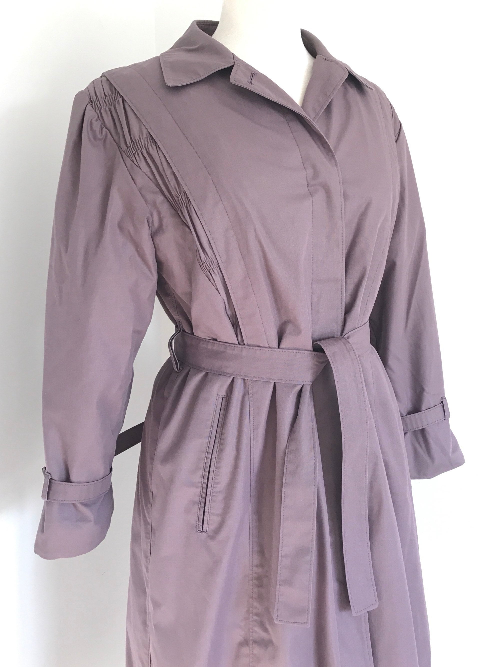 Mauve purple raincoat by London Fog Women's US size 10 | Etsy