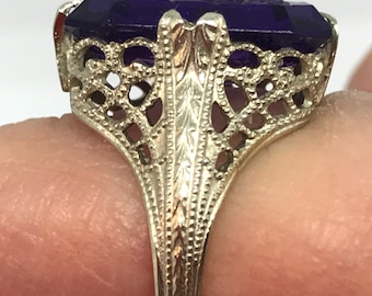Art Deco 14K White Gold Filigree Amethyst Cameo Ring, Size 4.75