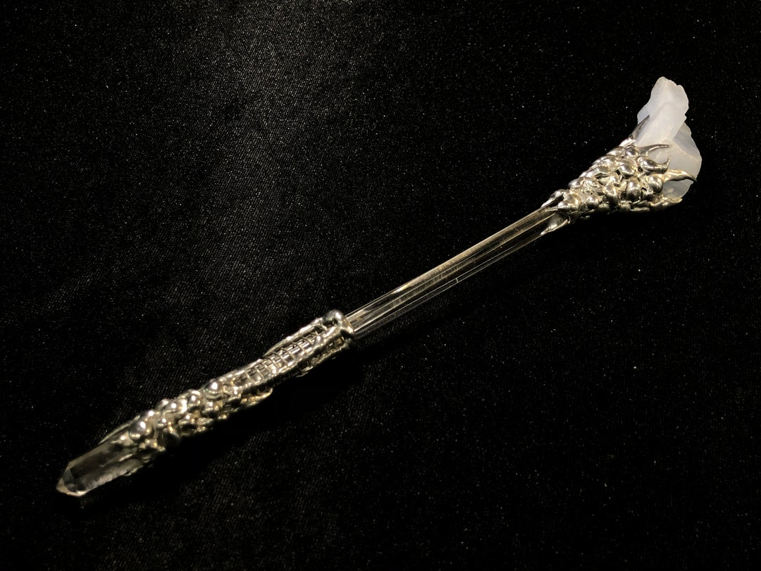 Uovo Senza Settarie Di Riserva Con Cristalli Di Calcite E Supporto A Forma Di Uovo Aperto Altezza 118 Mm Larghezza 92 Mm 1048 G 1