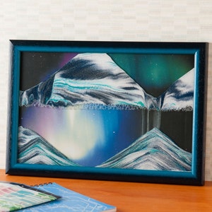 Desktop Moving Sand Art Pictures Arctic Glacier Clear Cherry Wood