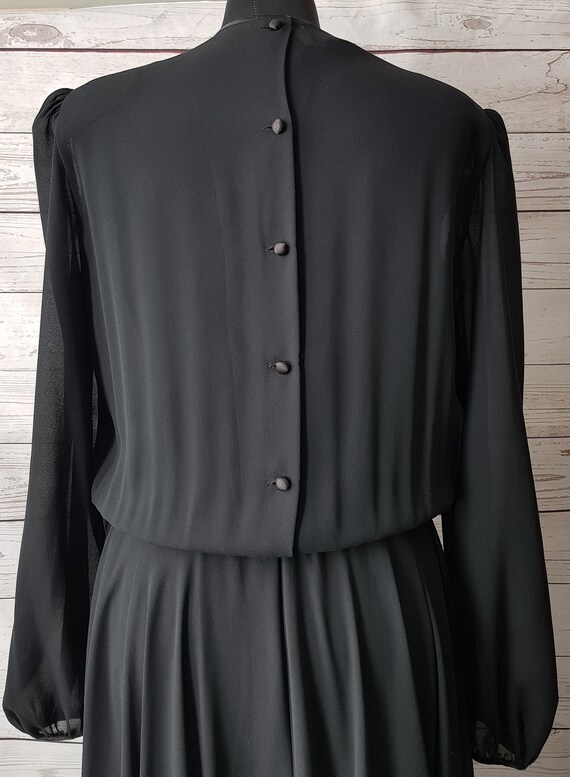 jet ladies formal wear