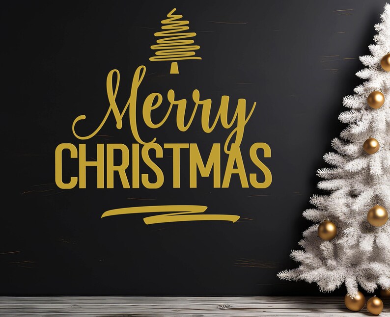 K&ouml;nnte beinhalten: Ein schwarzer Hintergrund mit einem goldenen, stilisierten Weihnachtsbaum und den Worten "Merry Christmas" in goldenen Buchstaben. Rechts im Bild steht ein wei&szlig;er, k&uuml;nstlicher Weihnachtsbaum mit goldenen Kugeln.