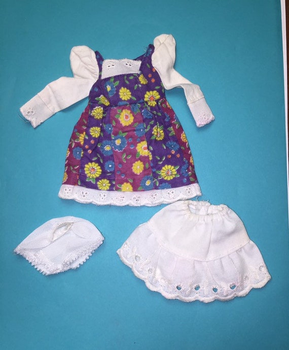 vintage barbie doll outfits