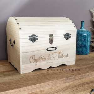Decoration mariage champetre urne mariage personnalisée en bois