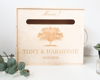 Personalized rustic wedding card box, Wedding gift, wedding card holder in wooden box on tree theme
