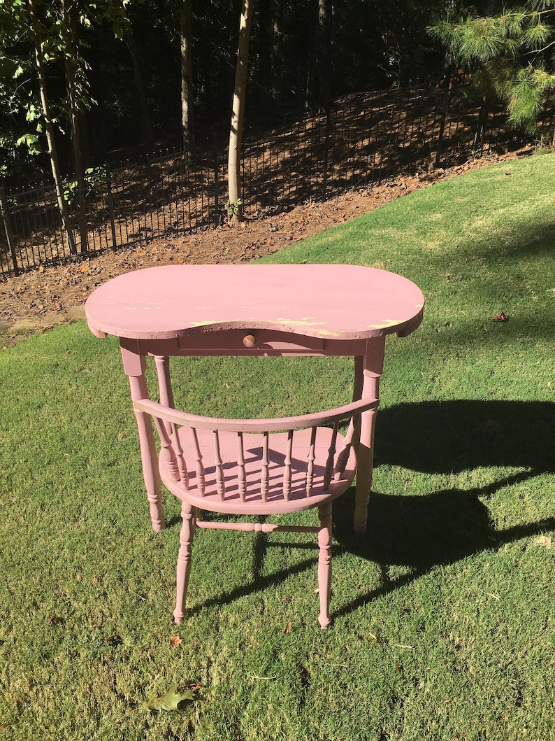 Vintage Kidney Shaped Vanity Table With Stool Image 0