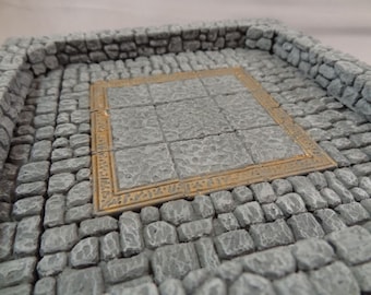 Gaming Dice Tray - Castle style, with Custom Crest