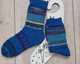 knitted Socks/ wool socks/ ladies socks ---- sock size 36/37 - hand knitted - NEW