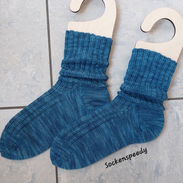 1 pair of handknitted Socks / Wool socks - Sock size 48/49- outsize