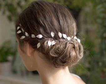 Bridal hair vine with silver leaves. Golden vine head jewel for bridal bun. saw.