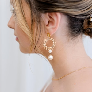White pearl wedding earrings. Cali, dangling earlobe earrings. Ivory pearl bridal jewelry.