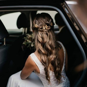 Bridal hair sticks, wedding hair clips, bridal bun hairstyle, boho bridal hairstyle, bridal bun pick, golden bun picks