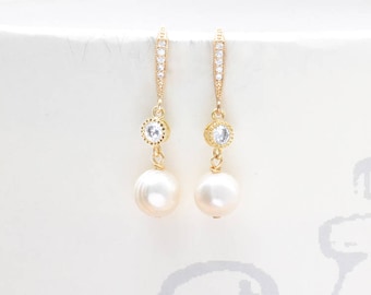 Pearl bridal earrings, Manohé, pearl wedding jewelry, bridal earrings, rose gold jewelry.