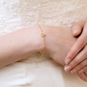 Silver bridal bracelet with pink flower, Romantic bridal bracelet with a small rose, Rosy.