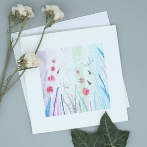 Tarjeta de felicitación cabezas de semillas, hierbas y flores