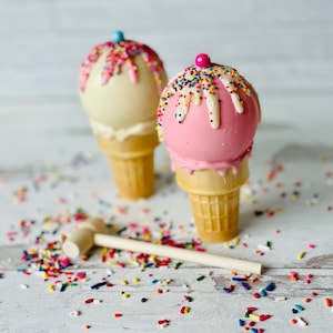 Set of 2 Chocolate Breakable Ice Cream Cones, Ice Cream Party, Ice Cream Cone, Here&#39;s the Scoop, Ice Cream Birthday, Gender Reveal