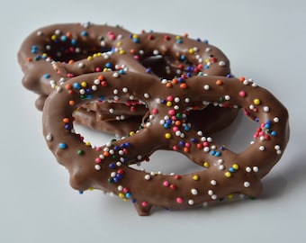 Chocolate Covered Pretzels (12), Chocolate Dipped Pretzels, Chocolate pretzels, Chocolate, Baby Shower, First Birthday, Candy, Chocolate