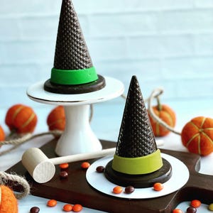 Breakable Witch Hat (2 Pack)