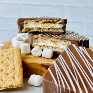 Gourmet S’mores, Wedding Gifts, Wedding Favors, Campfire Smore, Campfire, Camping, Smores Kit, Christmas Gift, Chocolate, (12)
