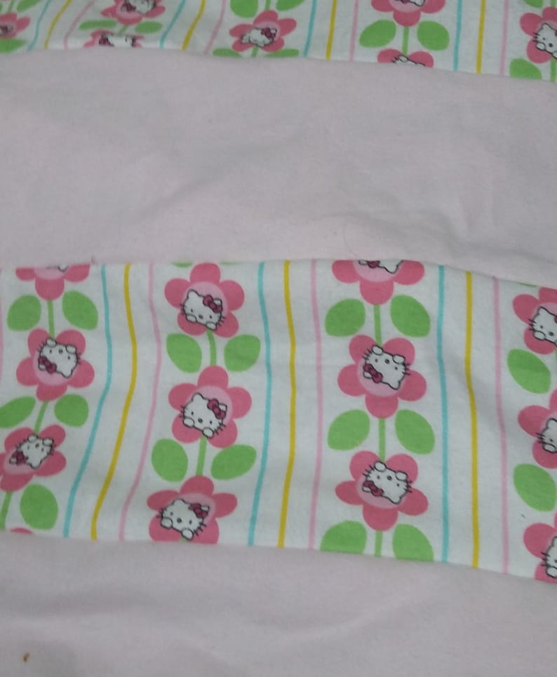 Hello Kitty Spring Flowers Rag Quilt 44 x 50 Homemade