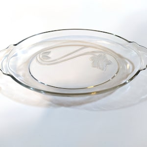 Anchor Hocking Glass Serving Tray - New in Box - Vintage Satin Image Collection Glass Serving Tray 1900/11E