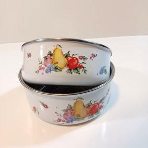 Enamel Bowl Set - Vintage Mid Century Kitchen Lincolnware Enamel Bowl Set Enamelware Bakeware Pear Apple Plum Grapes Fruit Design