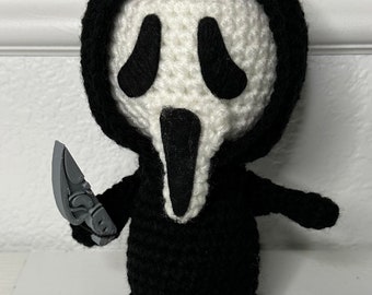 Ghostface everyone’s favorite silent killer!