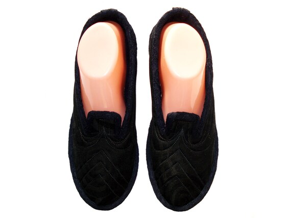 womens black bedroom slippers