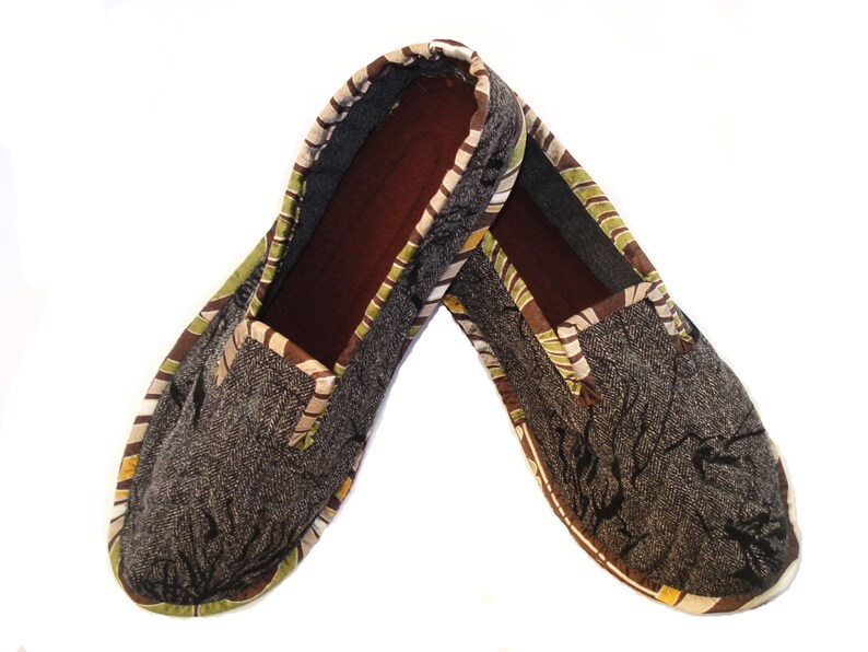 novelty slippers for adults