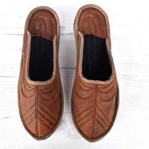 Podotherapie Hermanns | Steunzolen huisschoenen, huisschoenen steunzolen,  steunzolen sloffen, steunzolen pantoffels,