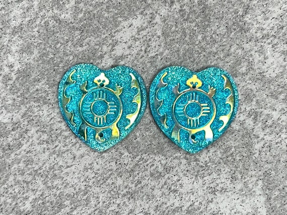 Resin Cab - Heart Resin Cab - Heart