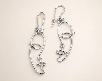 Boucles d'oreilles visage fil doré minimalista, bijou femme fait main, idée cadeau