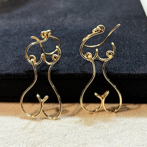 Boucles d'oreilles レトロ abstraites faites à la main シルエット・デ・コール・ド・ファム・ヌエ