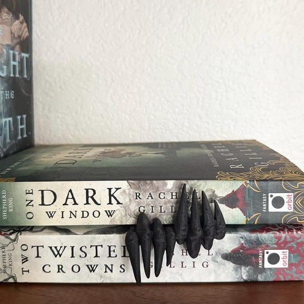 One Dark Window Nightmare Claws Book Nook Insert - Be Wary Be Clever Be Good - Romantasy Dark Romance - Bookshelf Decor - Bookish Gift