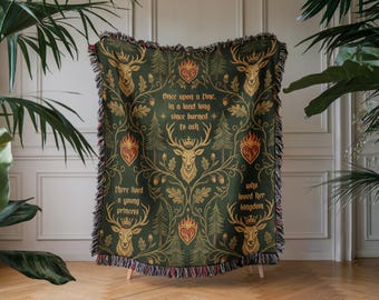 Throne of Glass inspired Woven Blanket - Terrasen Stag Fireheart Design - Kingdom of Ash Tapestry - Romantasy TOG - Sarah J Maas