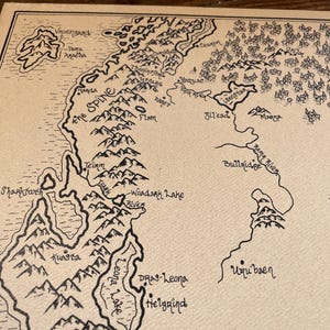 Hand-drawn Eragon Map: Alagaesia Fantasy Print Art imagen 9