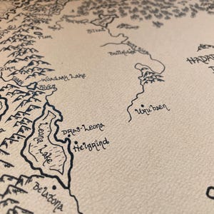 Hand-drawn Eragon Map: Alagaesia Fantasy Print Art imagen 8