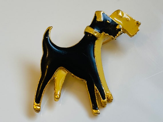 Enamel Vintage Dogs Brooch or Pin - image 1