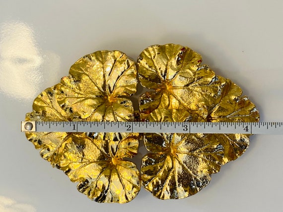 Mimi di N Vintage Geranium Leaves 1981 Gold Tone … - image 4