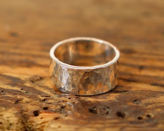 Sterling silver ring hammered structure heavy