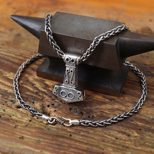 Thorshammer Anhänger Mjölnir Sterlingsilber schwer Östergötland inspiriert
