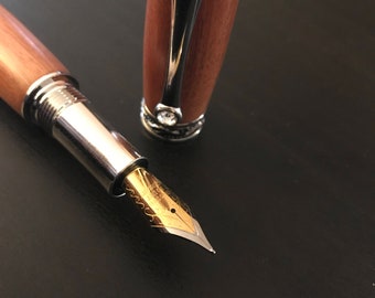 Eucalyptus Fountain Pen | Wooden Fountain Pen | Pen for Writers | Pen for Professionals | Pen for Collectors