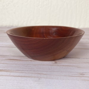 Eucalyptus wood bowl - side view