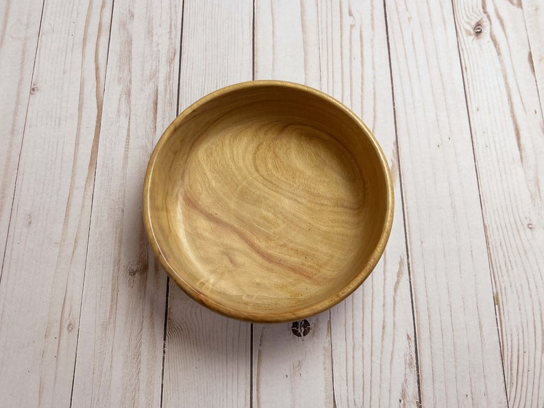 Shallow bowl made from camphor wood - top down view