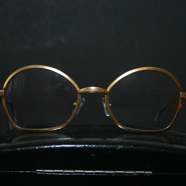 Amor France Eyeglasses Fraem Oval Egg Shaped Eye Glasses Gold Filled Eyeglasses Women's Quirky Weird Unusual 60's 1960's Medium 52-20-135